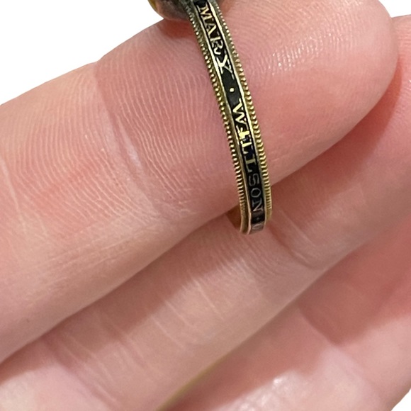 Antique Georgian Mourning enameled ring 1773 Authentic Purple paste 18k … - Picture 7 of 9